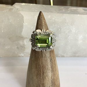 SOLD IN STORE Sterling Silver Green Stone Ring
